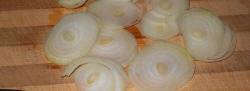 карп запеченый в яблоках с ароматными травами. Шаг 3