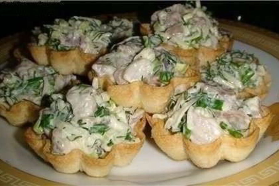 Рецепт корзиночек с сельдью и сыром