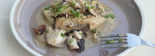 рыба с луком и грибами. Шаг 8