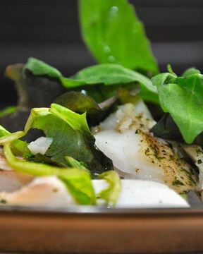 Треска паровая с микс-салатом