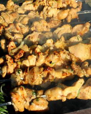 Шашлык из куриного филе на минералке