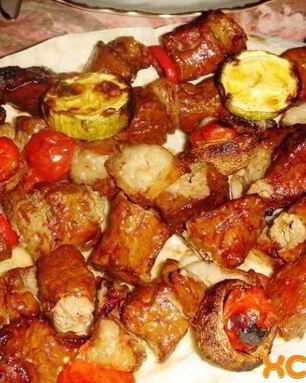 Шашлык из печени с салом