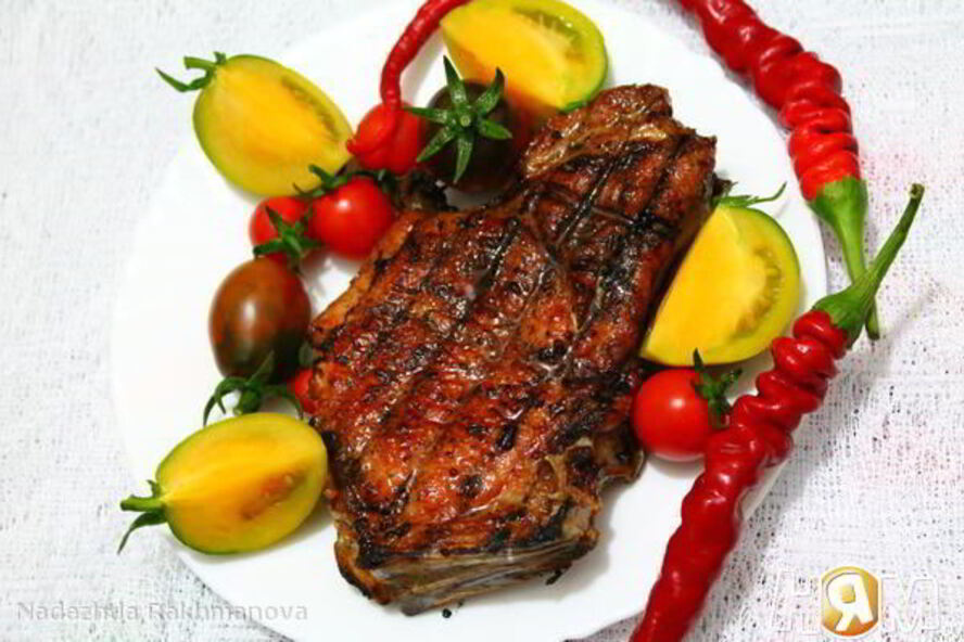 Рецепт шашлыка из свинины на косточке