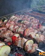 Шашлык из свинины с киви