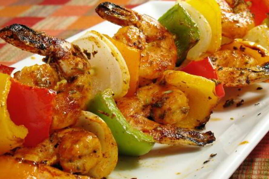 Рецепт шашлыка с креветками и овощами