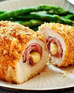 Куриный шницель Кордон блю