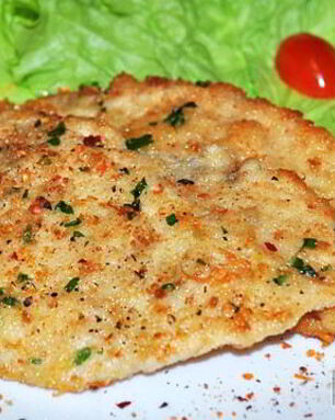 Шницель из курицы по-милански