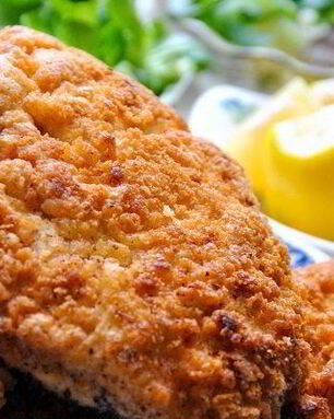 Шницель из свинины на сковороде