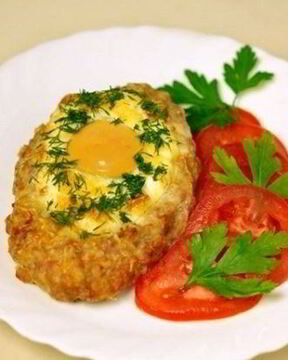 Шницель с яйцом