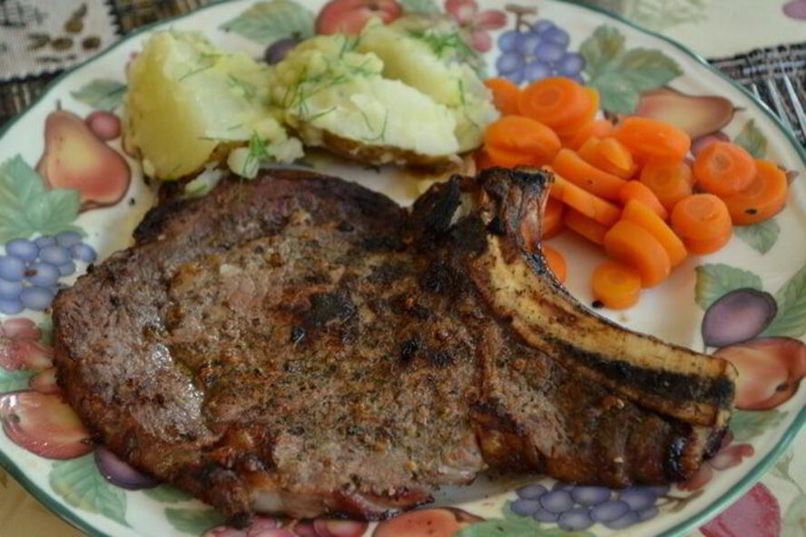 Рецепт говяжьих стейков на гриле