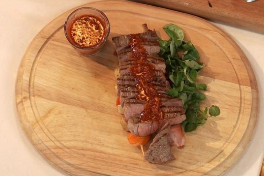 Рецепт микса-стейка с овощным шашлычком