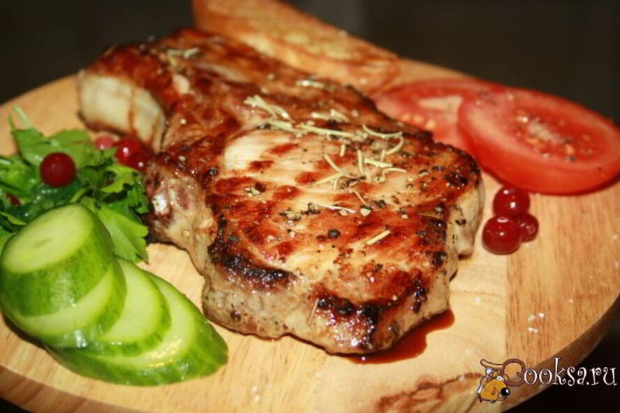 Рецепт сочного свиного стейка