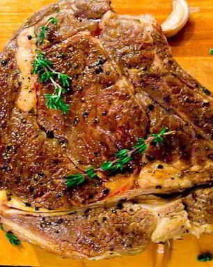 Стейк из говядины в мультиварке