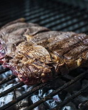 Стейк из говяжьей вырезки