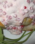 Стейки горбуши в слоеной шубке