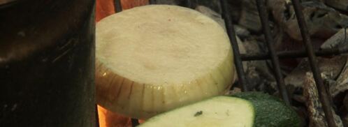 стейки из толстолобика с печеной морковью и овощами гриль. Шаг 3