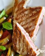 Стейки из тунца