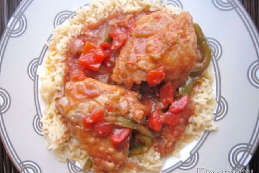 Рецепт стейков тунца с овощным соусом