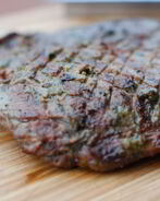 Стейки в зеленом маринаде