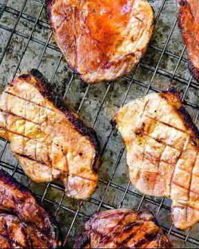 Три стейка из карбонада