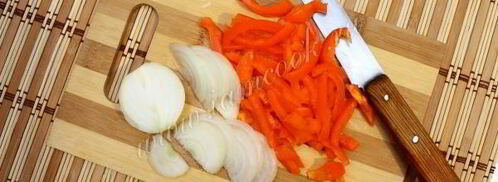 тефтели в томате с фасолью и перцем. Шаг 7