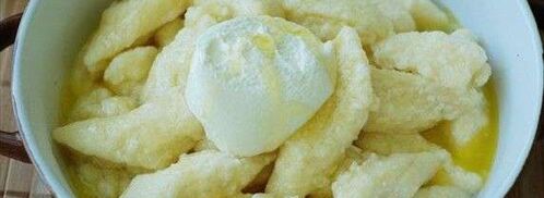 ленивые вареники с топленым молоком. Шаг 26