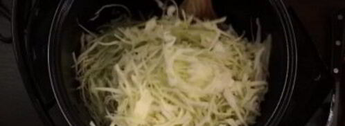 вареники с капустой на пару с зажаркой. Шаг 4