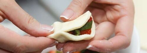 вареники с клубникой. Шаг 10