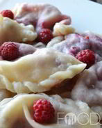 Вареники с малиной