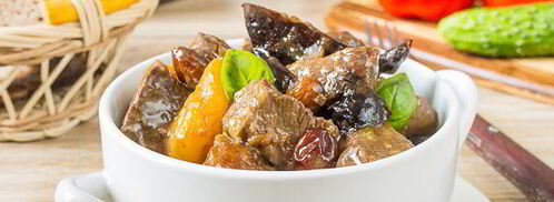 жаркое из говядины с сухофруктами и миндалем. Шаг 10