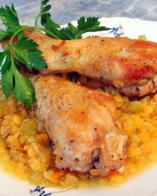 Жаркое из курицы с чечевицей