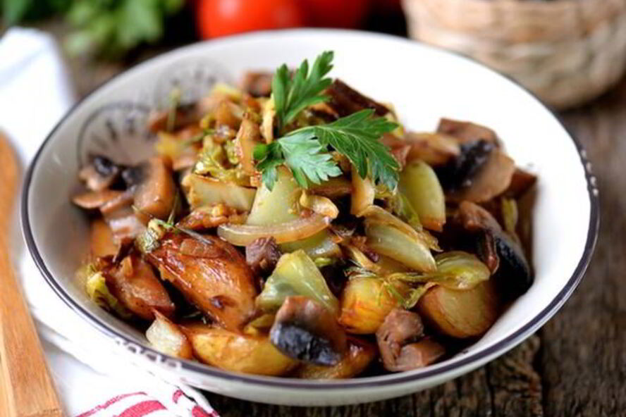 Рецепт жаркого из свинины с картофелем и горчичным соусом