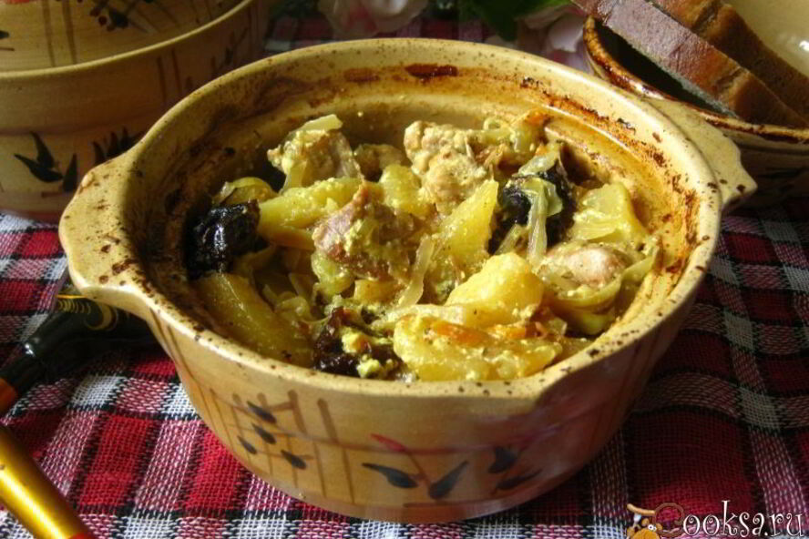 Рецепт жаркого из свинины в горшочках