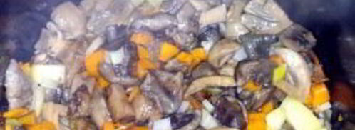 жаркое с грибами в мультиварке. Шаг 3