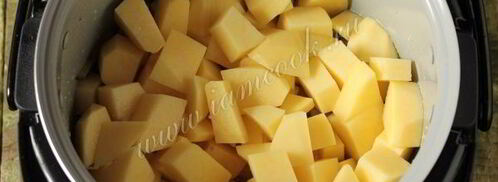 жаркое с солеными огурцами в мультиварке. Шаг 6