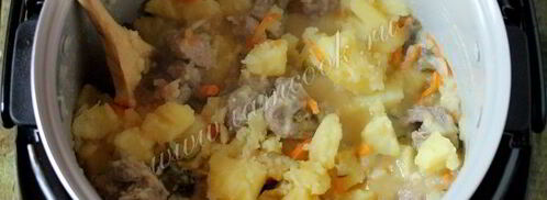 жаркое с солеными огурцами в мультиварке. Шаг 8