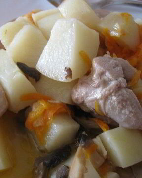 Жаркое в горшочке