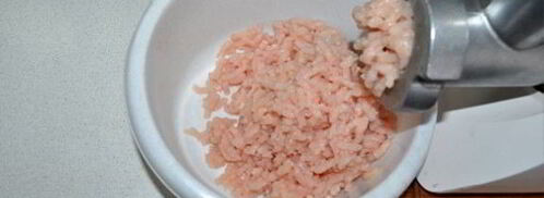 куриные зразы с перепелиными яйцами. Шаг 3