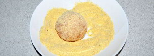 куриные зразы с перепелиными яйцами. Шаг 8