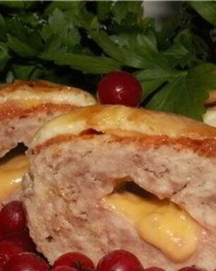 Зразы из индейки с начинкой