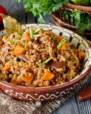 Гречка по-купечески томленная со свининой