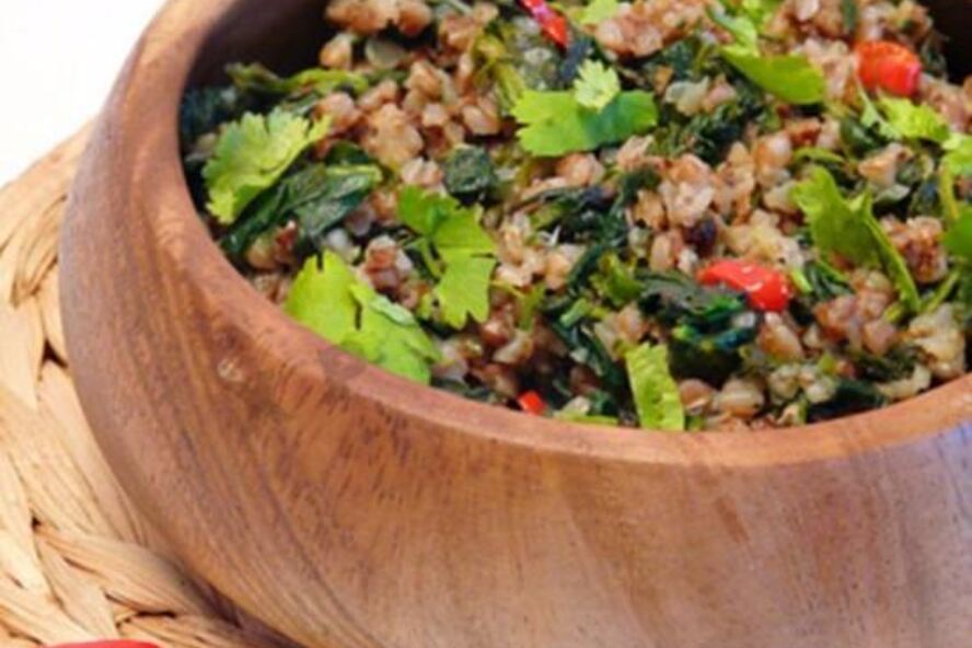 Рецепт гречки с чили и шпинатом