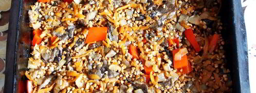 гречка с грибами и овощами в духовке. Шаг 9