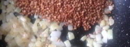 гречка с картофелем и специями. Шаг 5