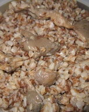 Гречка с вешенками