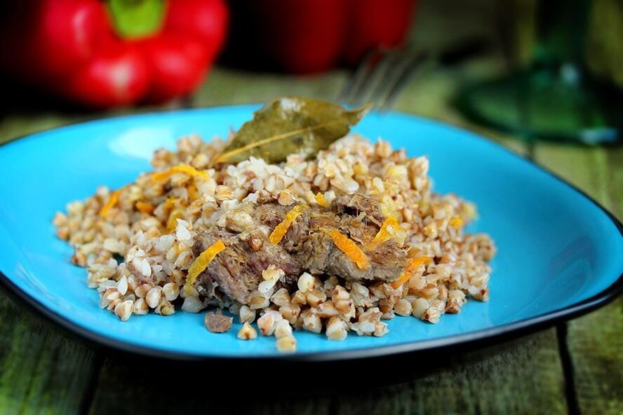 Рецепт гречневой каши с тушенкой в мультиварке