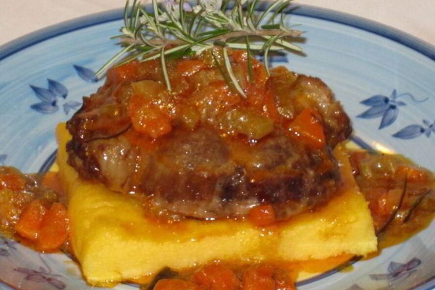 Рецепт поленты с мясным рагу