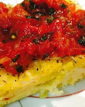 Полента с сыром и душистыми травами