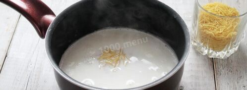 молочная каша с вермишелью вермишелевая. Шаг 4