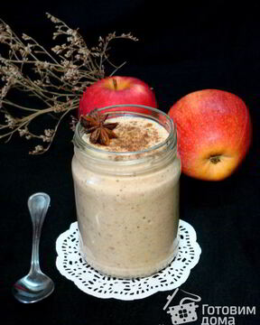 Карамельно-яблочная десертная овсянка